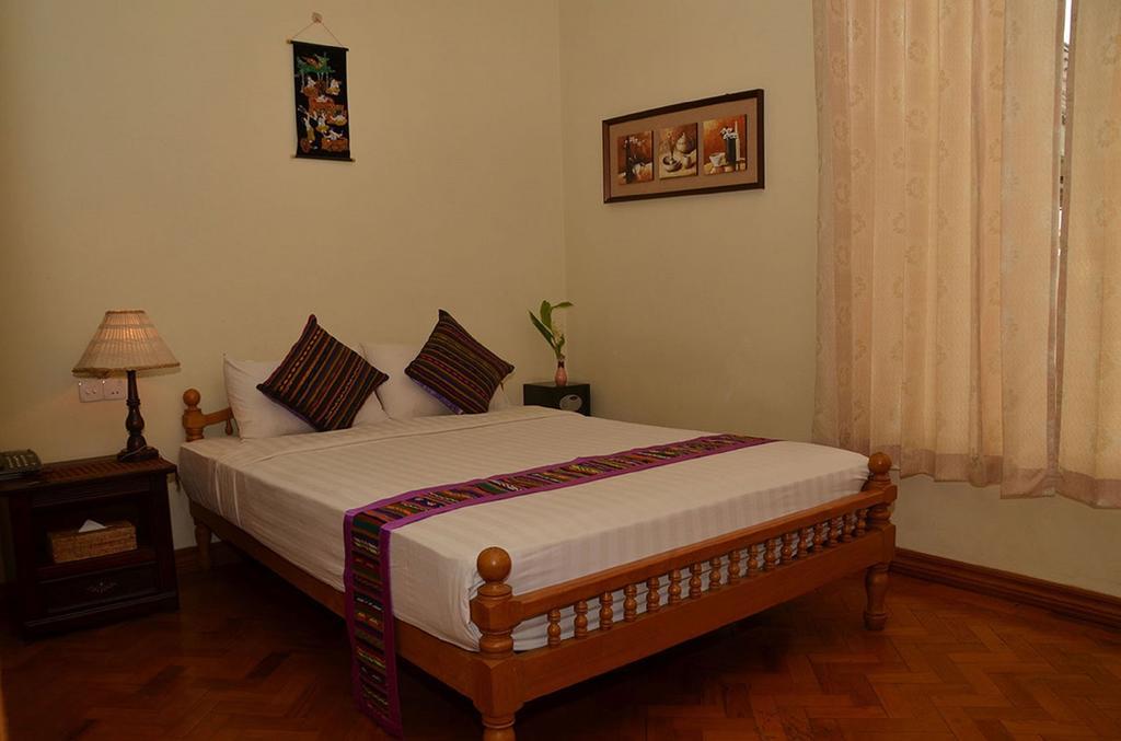 Mr. Charles Hotel Thibaw Extérieur photo