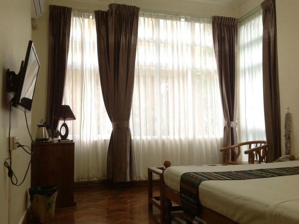 Mr. Charles Hotel Thibaw Extérieur photo