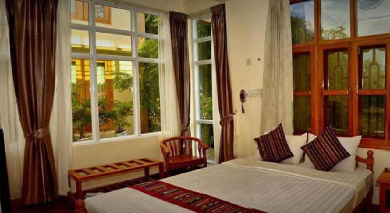 Mr. Charles Hotel Thibaw Extérieur photo