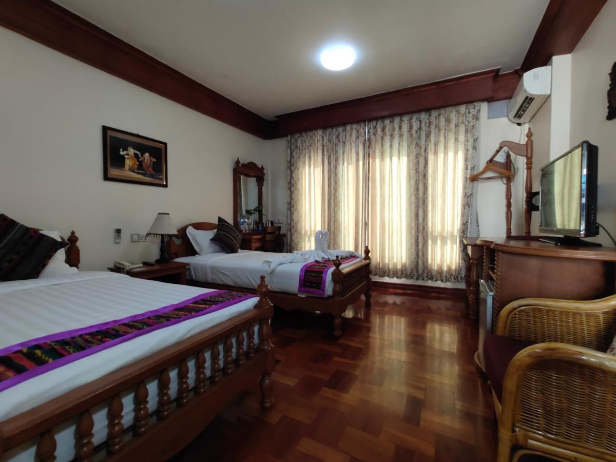 Mr. Charles Hotel Thibaw Extérieur photo